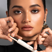 Load image into Gallery viewer, Lush Curl Mascara