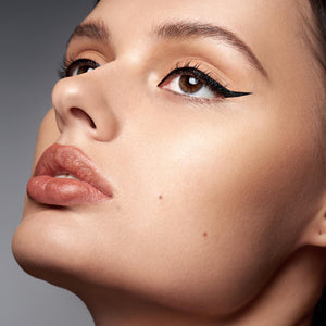 Wing Flick Eyeliner